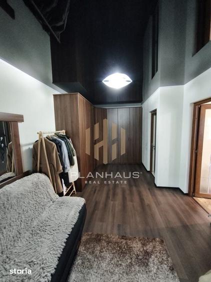 Casă cu 5 camere cu Teren 735 Mp în Central