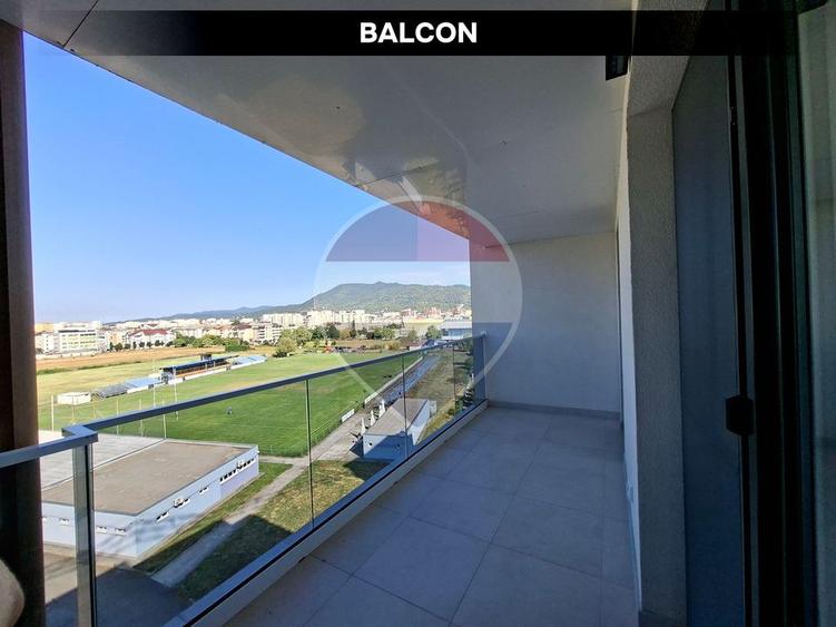 Apartament cu 3 camere decomandat, mobilat în Ultracentral