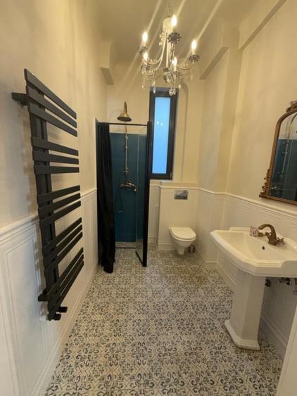 Apartament cu 2 camere decomandat, mobilat în 1 Mai