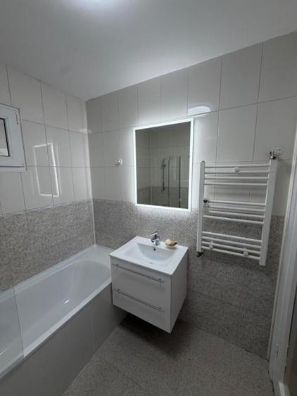 Apartament cu 2 camere decomandat în Turda