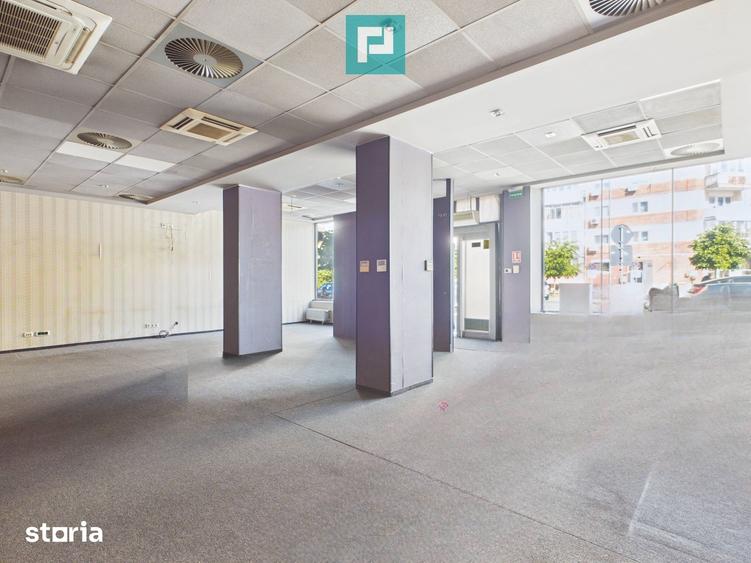 Spațiu comercial, de 160 mp, în Soarelui