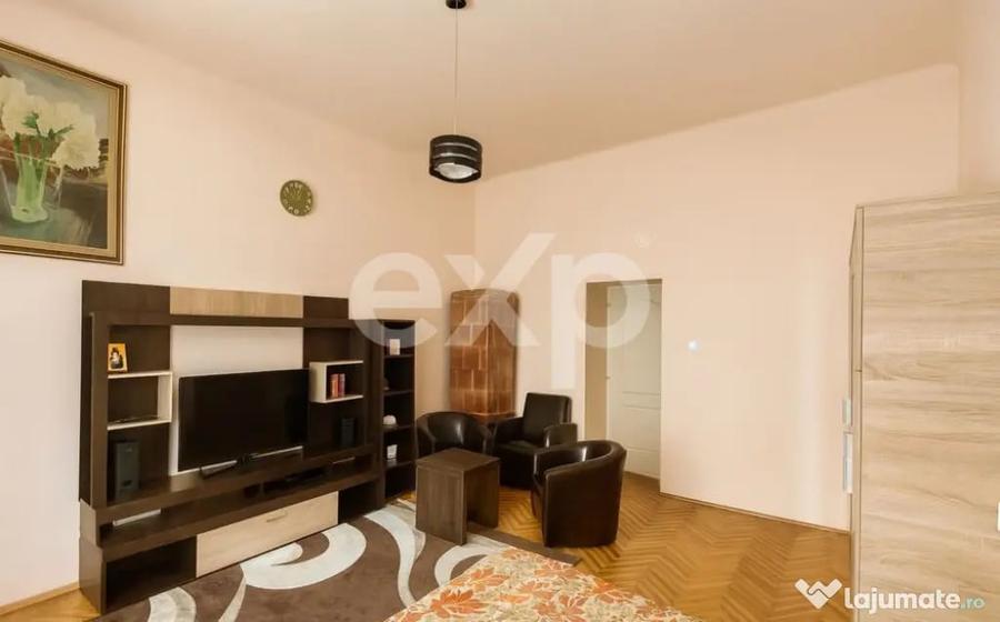 Apartament cu 2 camere semidecomandat în Horea