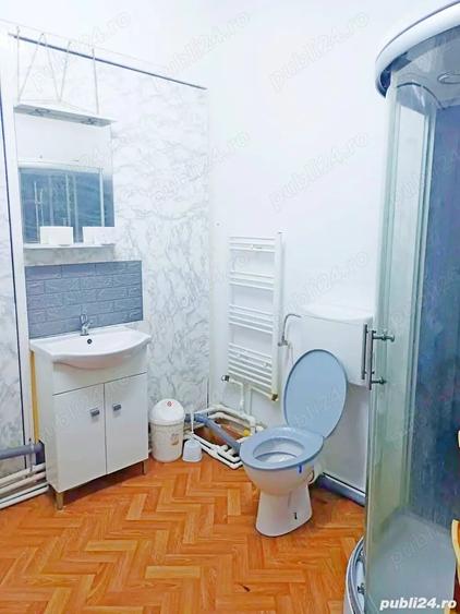 Casă cu 6 camere în Brâncoveanu