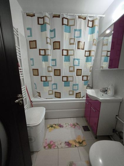 Apartament cu 2 camere în Craiovei