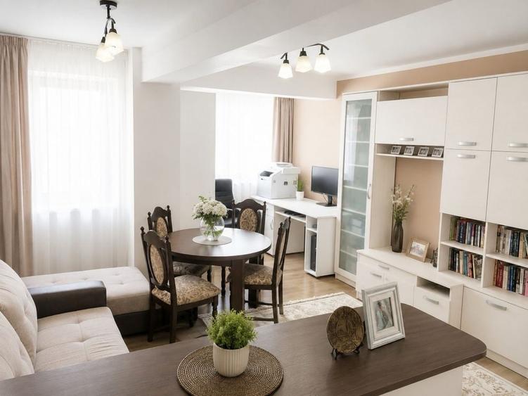 Apartament cu 2 camere decomandat în Central