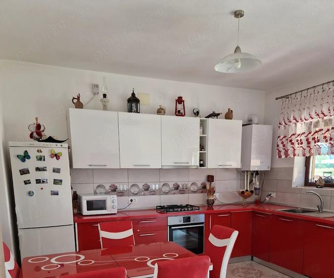 Casă cu Teren 576 Mp în Șag