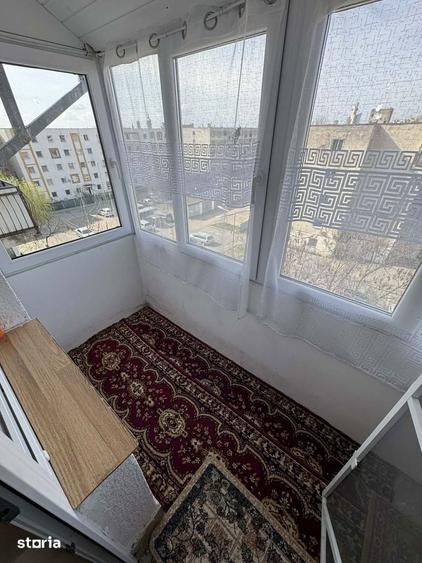 Apartament cu 2 camere decomandat în Soarelui