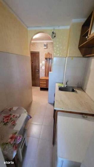 Garsonieră în Cantemir