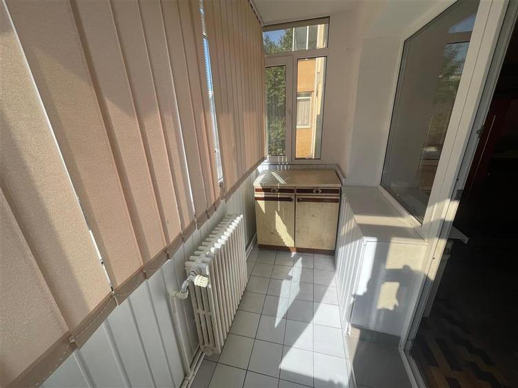 Apartament cu 3 camere decomandat, mobilat în Obcini