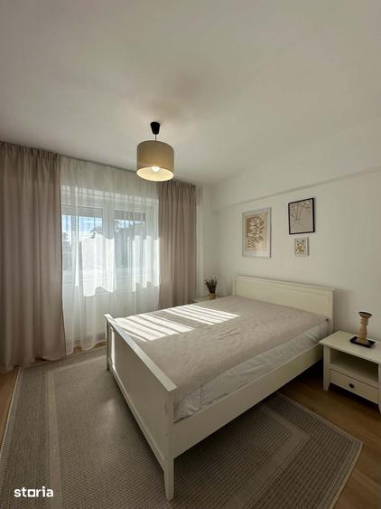 Apartament cu 3 camere decomandat în Micro 15