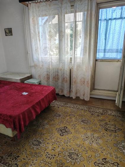 Apartament cu 2 camere nedecomandat în Central