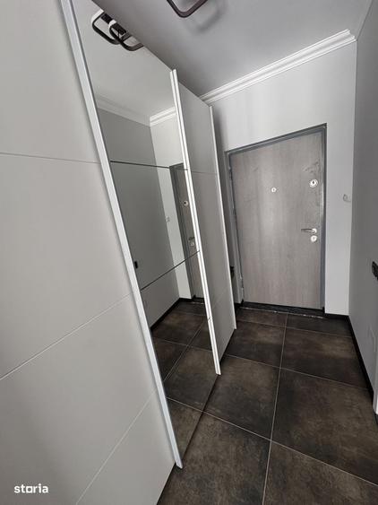 Apartament cu 3 camere în Florești