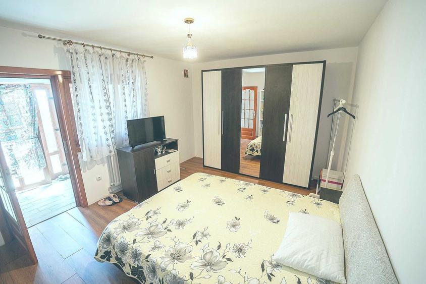 Casă cu 3 camere cu Teren 354 Mp în Central