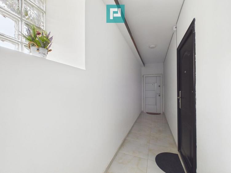 Apartament cu 3 camere semidecomandat, mobilat în Ultracentral