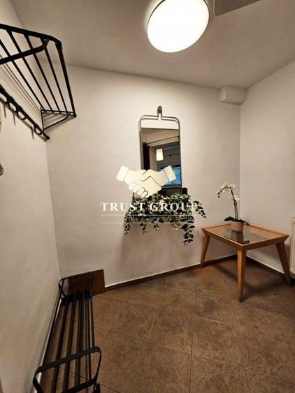 Apartament cu 2 camere semidecomandat, mobilat în Primăverii