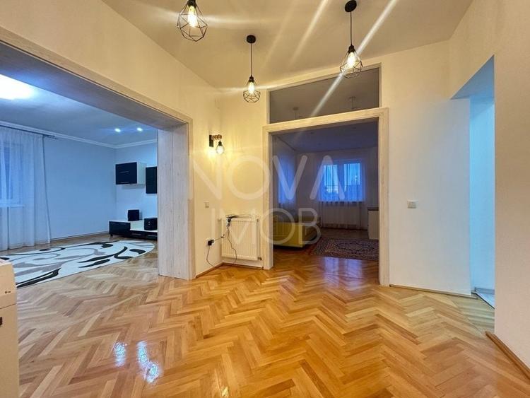 Apartament cu 3 camere decomandat, mobilat în Trei Stejari
