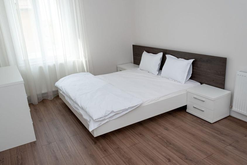 Apartament cu 3 camere, mobilat în Sinaia