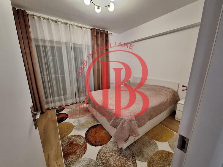 Apartament cu 3 camere decomandat, mobilat în Titan