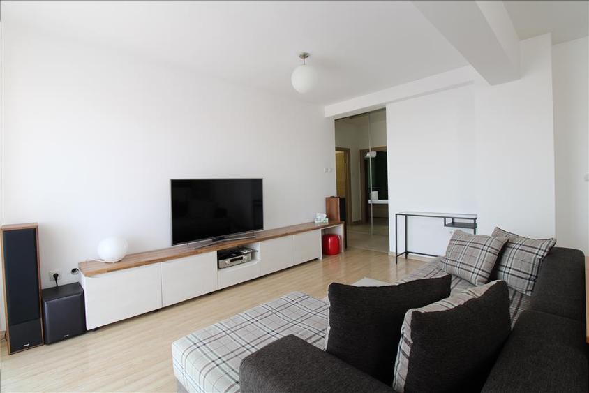 Apartament cu 2 camere semidecomandat în Bună Ziua