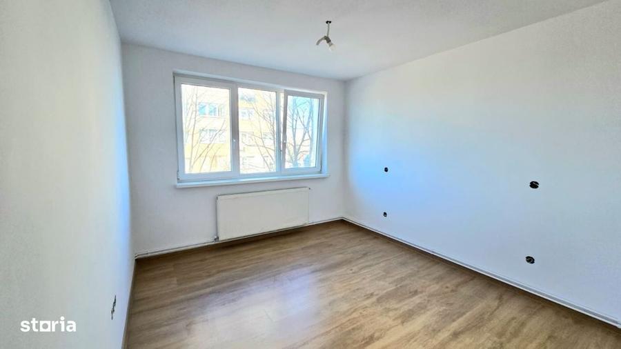 Apartament cu 2 camere în Luceafarul