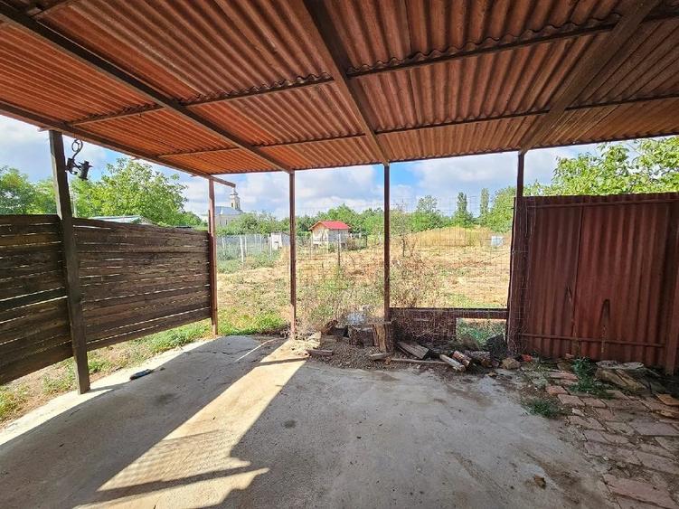 Casă cu 2 camere cu Teren 1200 Mp în Drăgoiești