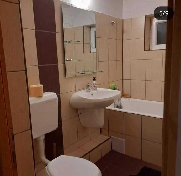 Apartament cu 3 camere în Rolast