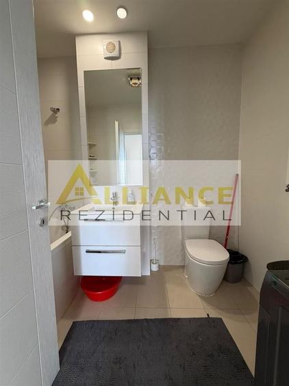 Apartament cu 2 camere decomandat, mobilat în Splaiul Unirii