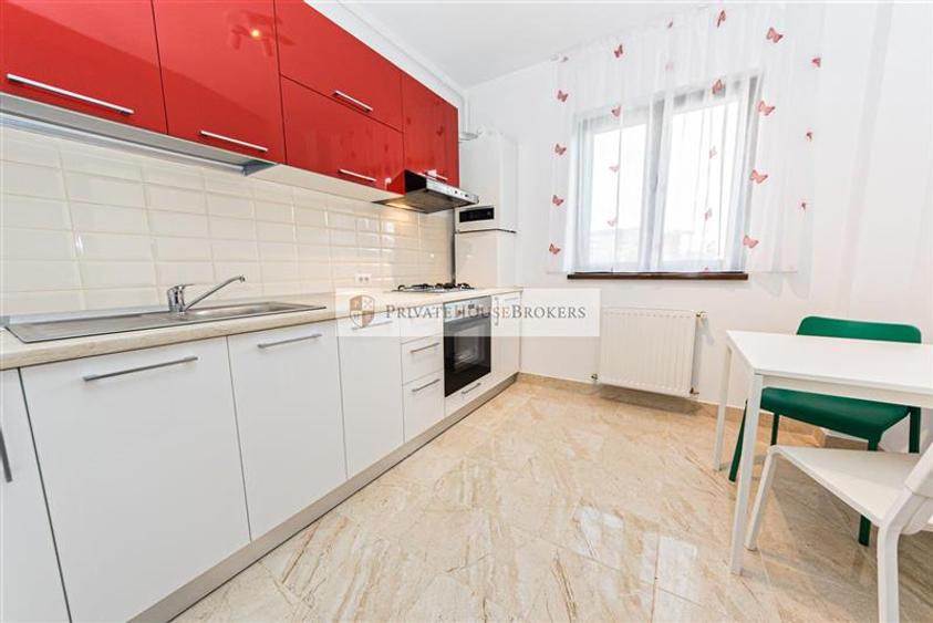 Apartament cu 2 camere decomandat, mobilat în Băneasa