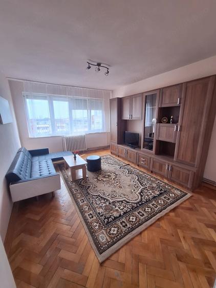 Apartament 2 camere decomandat Circumvala?iunii | 105.000 | Garaj cu CF - 10