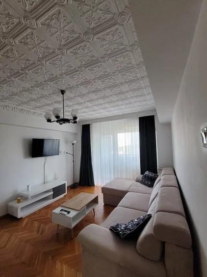 Apartament cu 3 camere decomandat, mobilat în Șerban Vodă
