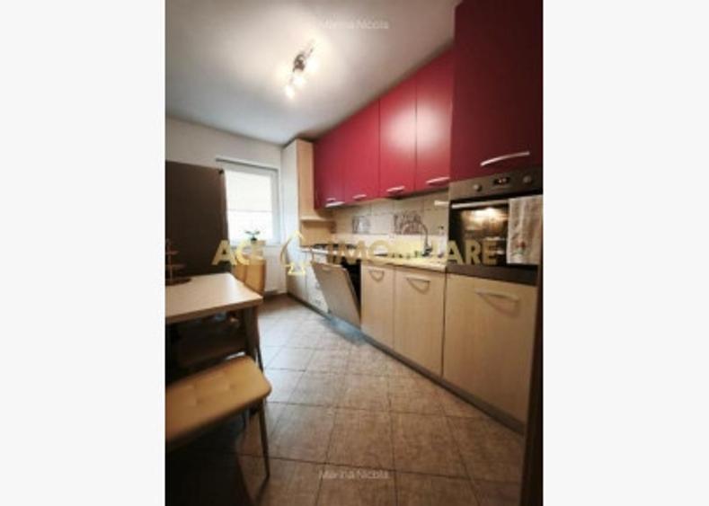 Apartament cu 3 camere decomandat, mobilat în Theodor Pallady