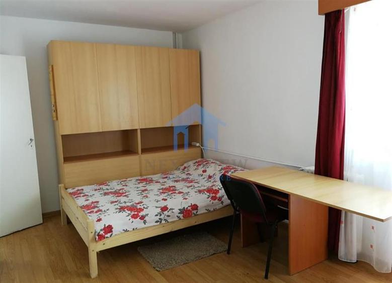 Garsonieră decomandată în Zorilor