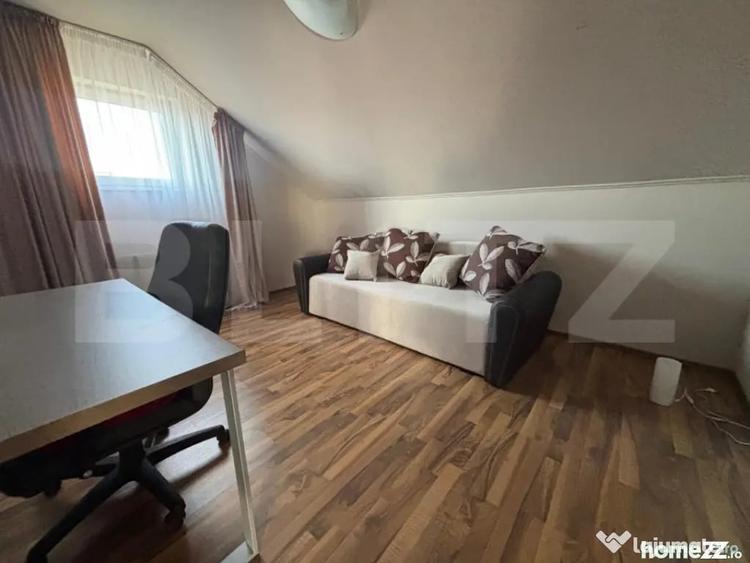 Apartament cu 3 camere semidecomandat în Florești