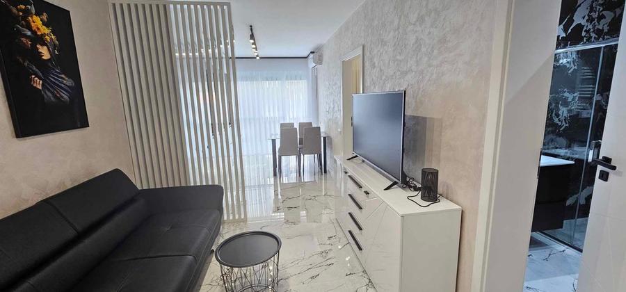 Apartament cu 2 camere nedecomandat în Central