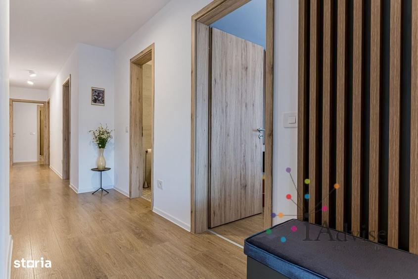 Apartament cu 4 camere în Tractorul
