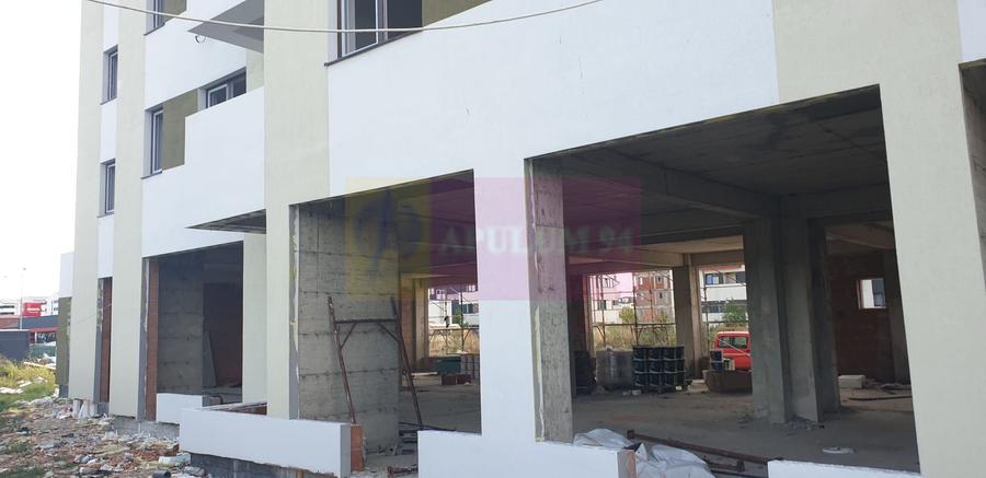 Spațiu comercial, de 330 mp, în Chiajna