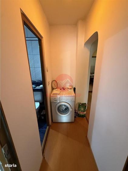Apartament cu 4 camere decomandat în Inel II
