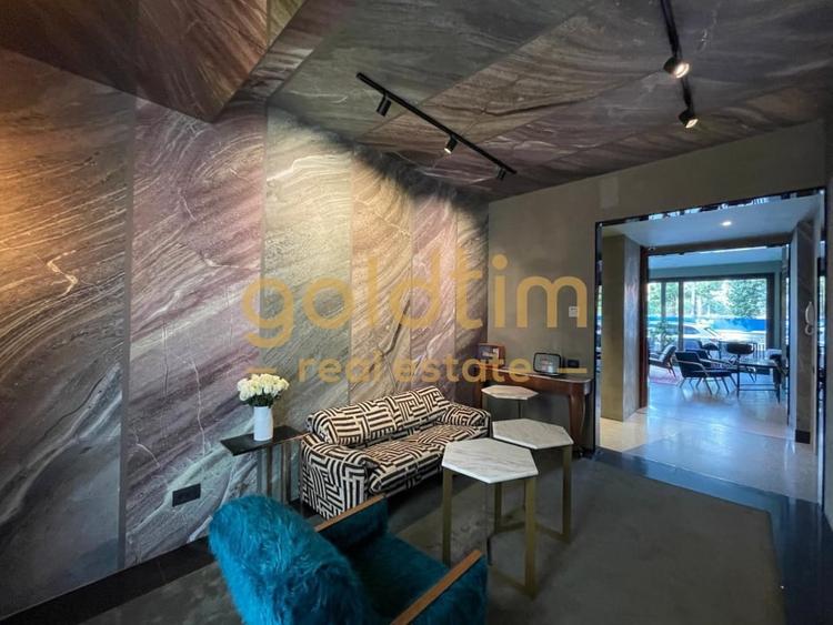 Apartament cu 3 camere decomandat, mobilat în Primăverii