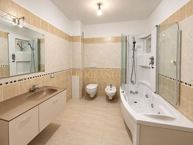 Apartament cu 3 camere decomandat în Giroc