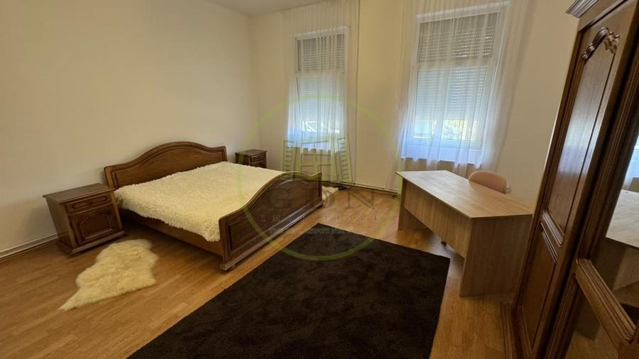 Apartament cu 2 camere semidecomandat, mobilat în Semicentral