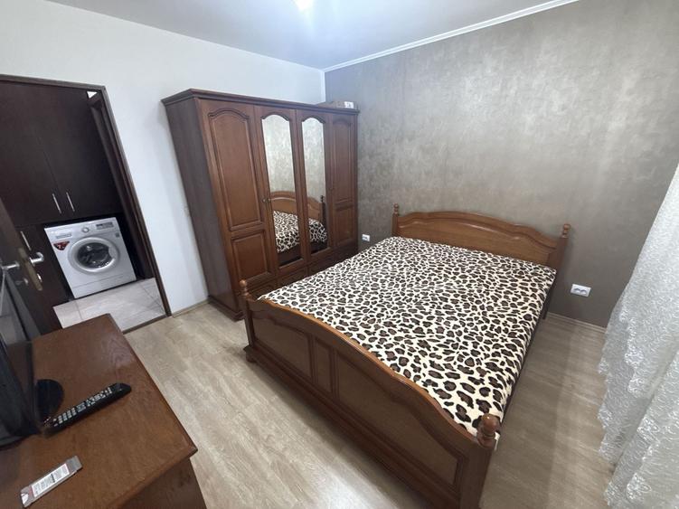 Apartament cu 3 camere decomandat, mobilat în Pantelimon