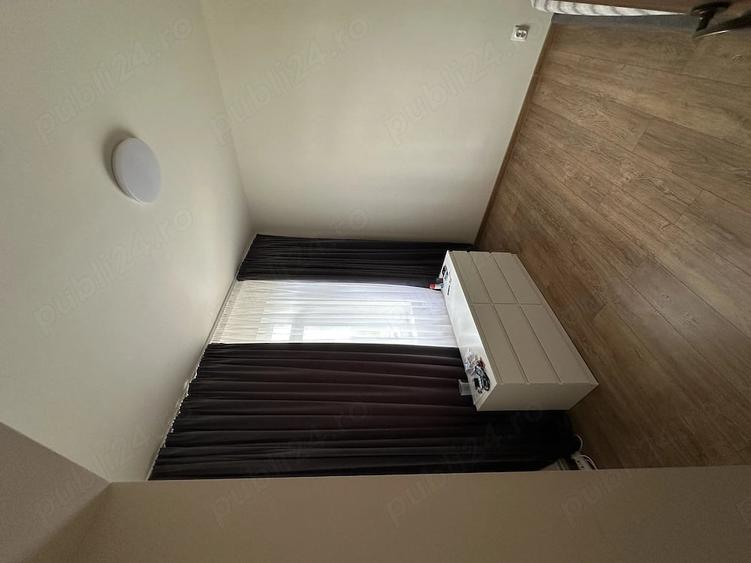 Apartament cu 3 camere decomandat în Deveselu