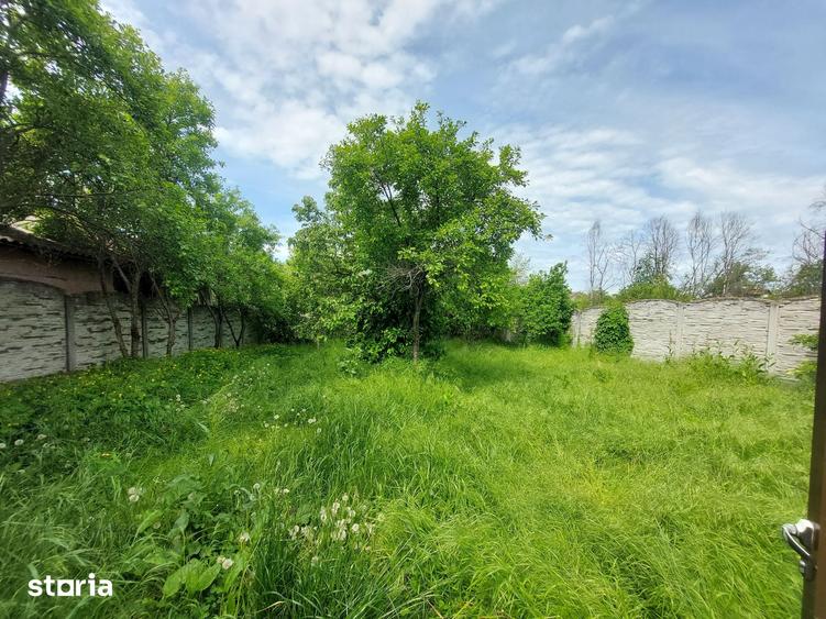 Casă cu 5 camere cu Teren 743 Mp în Central