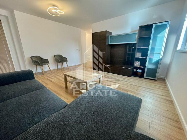 Apartament cu 2 camere decomandat în Sud