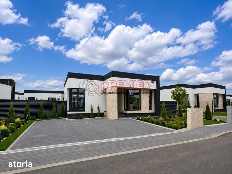 Casă cu 4 camere cu Teren 470 Mp în Vidra