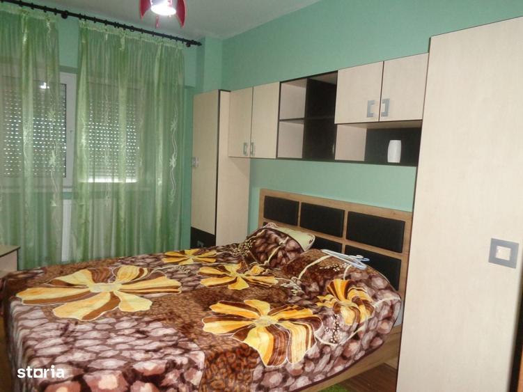 Apartament 3 camere dec, termoteca ,spatios la cheie, 2 bai, VLAICU - 19