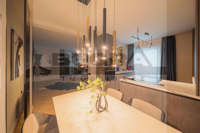 Apartament cu 3 camere semidecomandat, mobilat în Bună Ziua