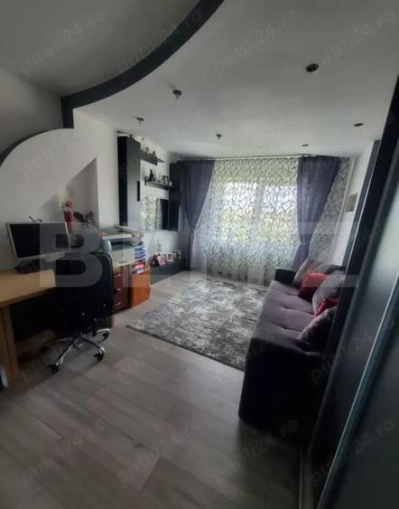 Apartament cu 3 camere decomandat, mobilat în Luduș