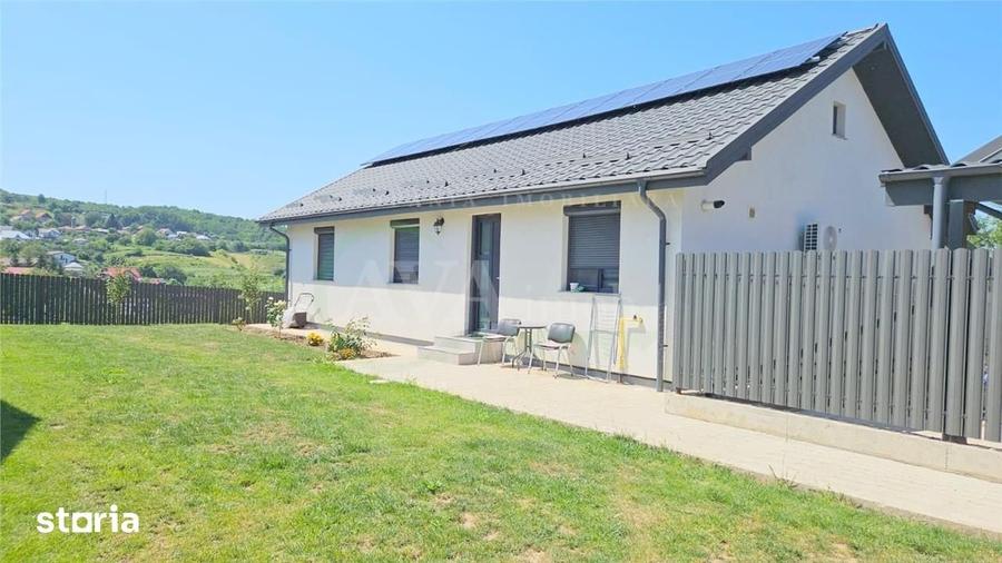 Casă cu 4 camere cu Teren 538 Mp în Măgura
