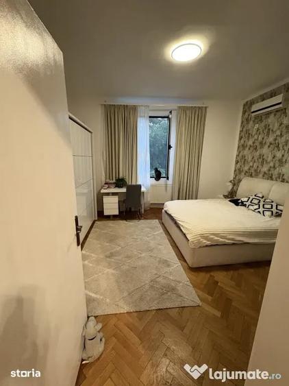 Apartament cu 4 camere decomandat în Unirii